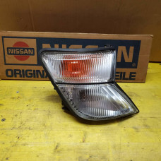 Original Nissan Patrol Y61 Blinker rechts 26110-VB129