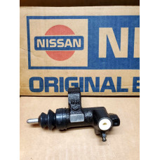 Original Nissan Primera P11 Primera WP11 Nehmerzylinder Kupplung 30620-2J661 30620-2J660 30620-2J620