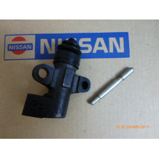 Original Nissan Pickup D21 Terrano R20 Terrano R20 Nehmerzylinder Kupplung 30620-2T021 30620-18G60 30620-18G65 30620-2T010 30620-2T061 30620-V6370 30620-V630B