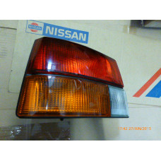 Original Nissan Micra K10 Rückleuchte links 26555-04B10 26555-04B00