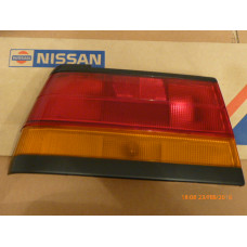 Original Nissan Sunny N13 Sedan Rückleuchte links B6555-65M10 26555-65M10