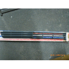 Original Nissan-Datsun Laurel C31 Kühlergrill Strebe rechts 62340-01L01