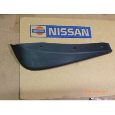 Original Nissan Micra K12 Schmutzfänger vorne rechts 63854-AX600 63854-AX61A