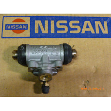 Original Nissan Bluebird Primera Vanette Prairie Radbremszylinder 44100-17C13 44100-17C10 44100-17C11 44100-17C12