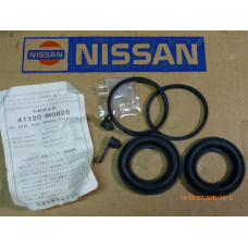 Original Nissan Datsun Cherry E10 Rep. Set Bremssattel 41120-M0825