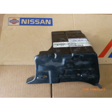 Original Nissan Almera Tino V10M Rep. Blech hinten rechts 74530-4U133