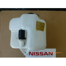 Original Nissan Patrol 260 Wischwassertank 28910-G9800