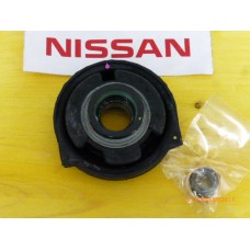 Original Nissan Pickup D21,Pickup D22 Mittellager Kardanwelle C7521-56G27 ,37521-33G25 ,37521-56G27,37521-56G26,37521-32G25