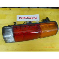 Original Nissan Pickup D21 Rücklicht links B6555-23G10