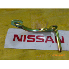 Original Nissan Bluebird U11 Bluebird T12 Bluebird T72 Auspuffhalter 20710-01E00