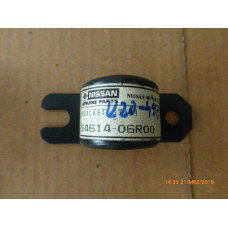 Original Nissan Prairie M10 Halter Stabilisator 54614-06R00