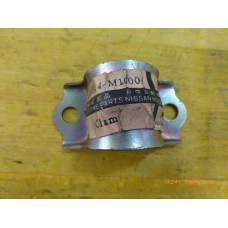 Original Nissan Datsun Cherry E10 Klammer Stabilisator 54614-M1000