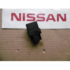 Original Nissan Relais 25230-9F910