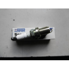 Original Nissan 100NX Almera Primera Sunny Zündkerze 22401-20J06