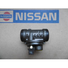 Original Nissan Primera P10 Radbremszylinder rechts 44100-3F000