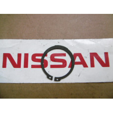 Original Nissan Navara D40 Seegerring Radlager Hinterachse 40214-EB100