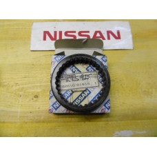 Original Nissan Patrol Y60 Terrano WD21 300ZX Z31 Zahnrad Getriebe 32616-01G16 32616-01G15