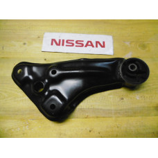 Original Nissan Micra K10 Motorlager links 11220-02B02