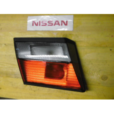 Original Nissan Primera P10 Rücklicht links innen B6559-3F100