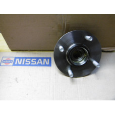 Original Nissan Primera P10 Radnabe hinten 43200-90J00 43200-90J25 43200-50J06