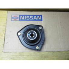 Original Nissan Primera W10 Stützlager Federbein vorne 54320-65E00 54320-88N00 54320-51E00