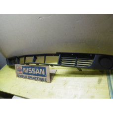 Original Nissan Primera P12 Kühlergrill unten 62254-BV000