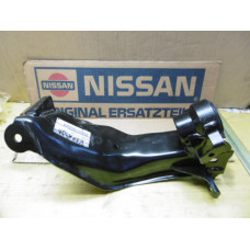 Original Nissan Primera P11 Primera WP11 Halter Achsschenkel rechts 54592-7J126 54592-2J050